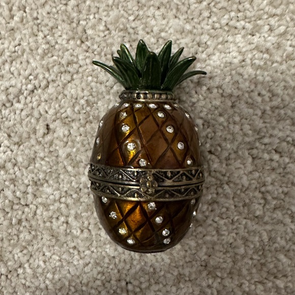 Pineapple Bejewled Trinket with Hidden Interior - Picture 1 of 9